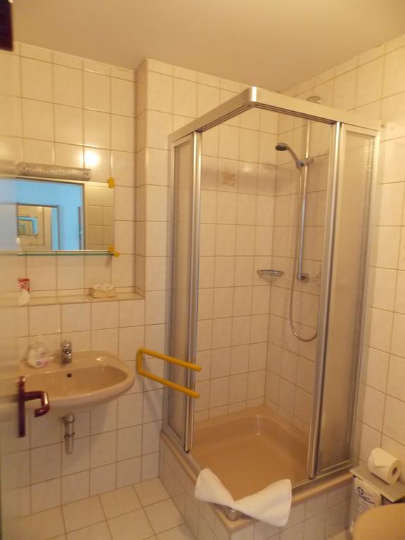 Landhotel Weisses Roess'L Adorf Стая снимка